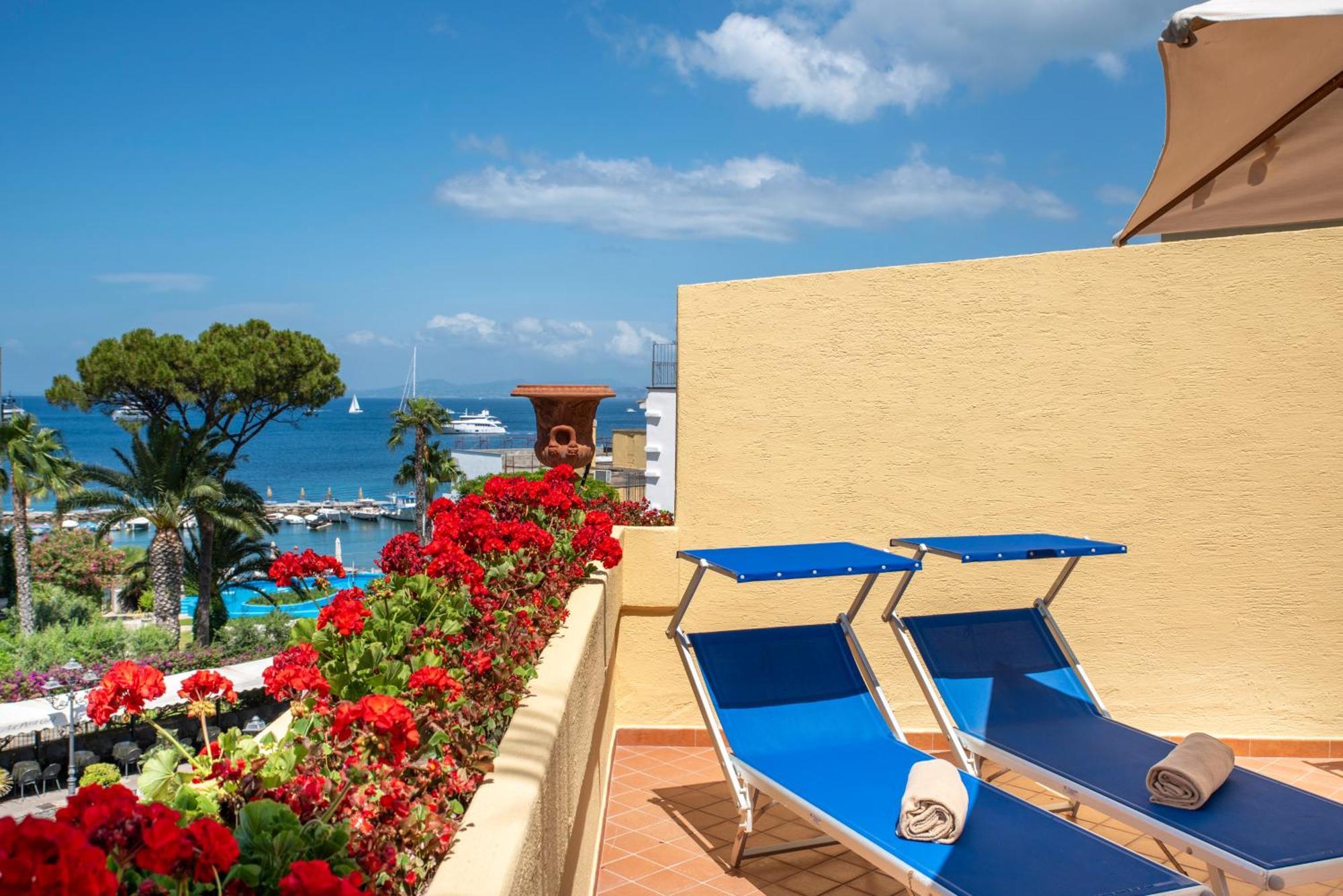 La Reginella Resort & Spa Lacco Ameno  Exteriör bild